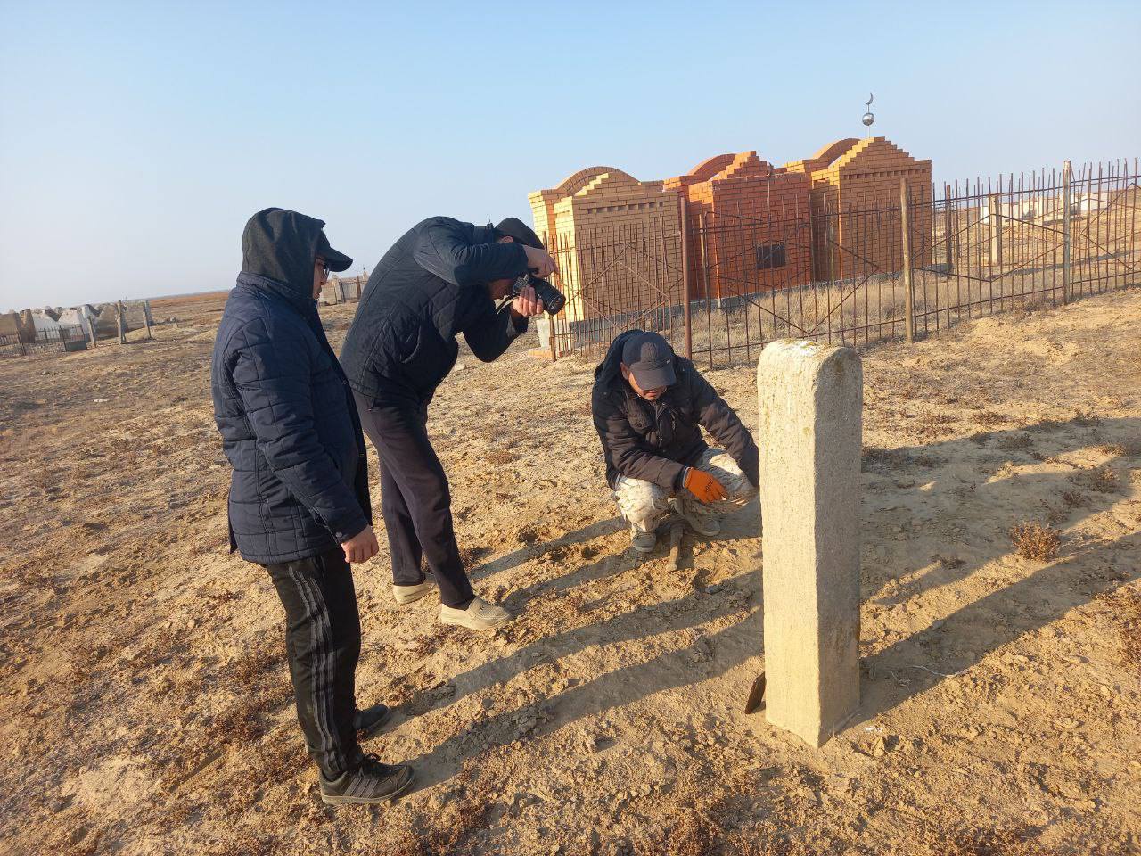 Атырау өңіріндегі араб эпиграфикасын зерттеу: құпия жазулардың сыры ашылуда